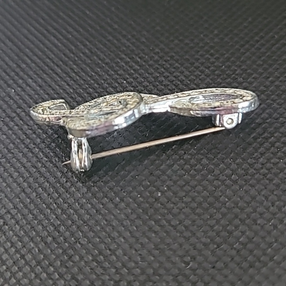 VINTAGE Rhinestone Treble Clef Music Note Brooch - Picture 6 of 12